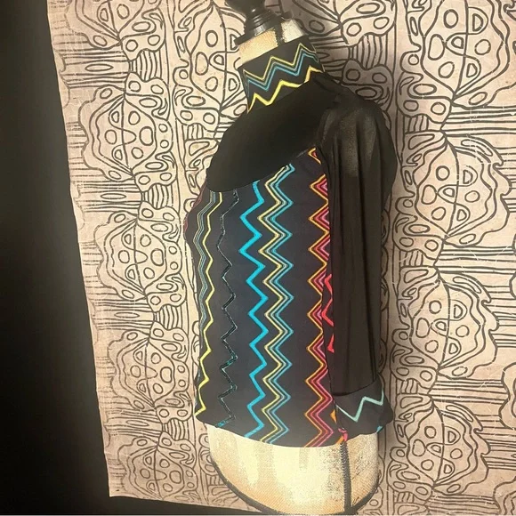 Rayure Paris chevron print mesh top - Picture 3 of 9